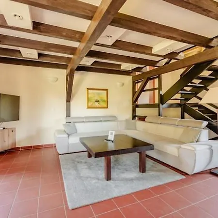 Large, Comfortable With A Garden *