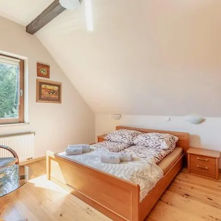 بيت للعطل Large, Comfortable With A Garden Zatom